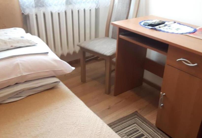 Номер Стандарт Индивидуальный, Pokoje U Zajdy