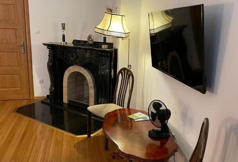 דירת חדר, Villa Anser