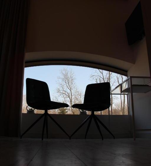 高级大房间, Azymut