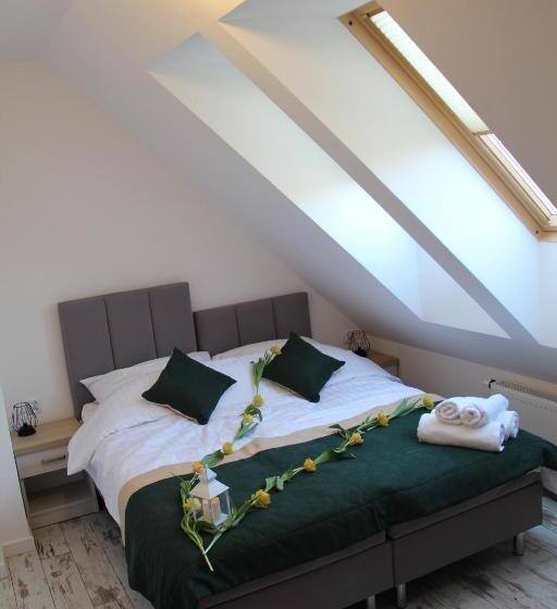 豪华房间, Azymut