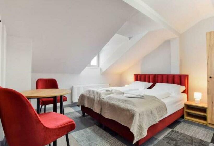 חדר סטנדרט, Ośrodek Szkoleniowo Wypoczynkowy Gopr