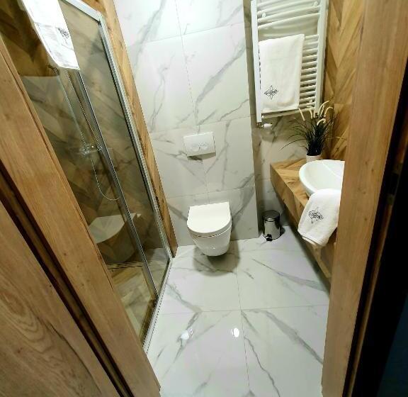 غرفة قياسية ثلاثية مزودة بشرفة, Villa Olimpijska 2   Centrum