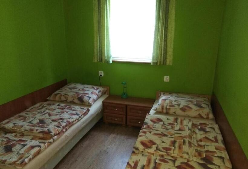 ファミリージュニアスイート, Zajazd U Doktora