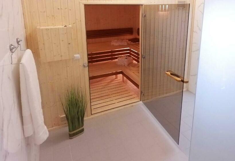 خانه 1 خوابه, Dwór I Dworek Leszczowate Wellness & Spa