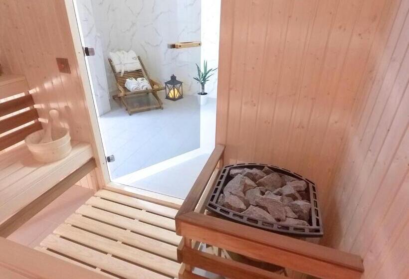 آپارتمان 1 خوابه با تراس, Dwór I Dworek Leszczowate Wellness & Spa