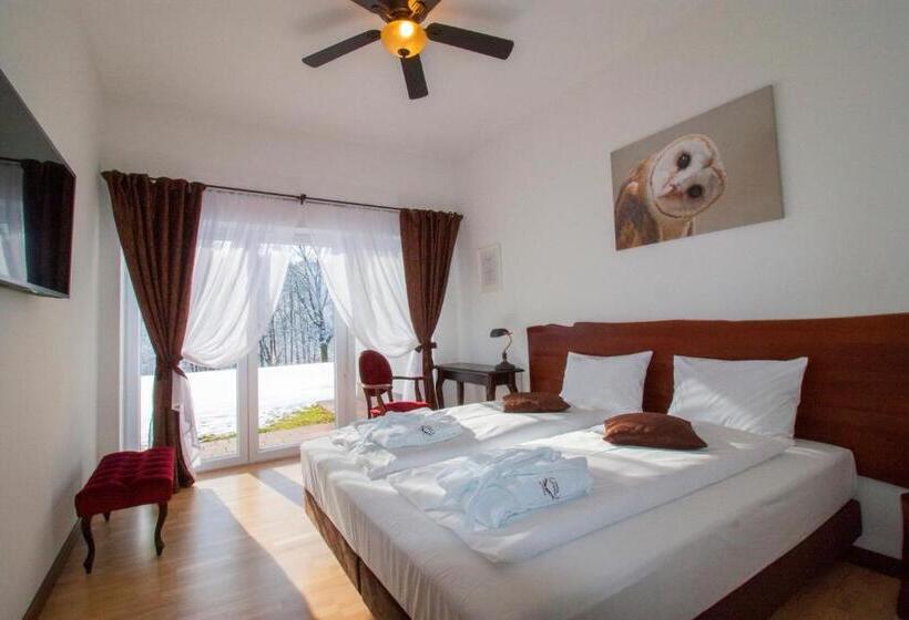 خانه 1 خوابه, Dwór I Dworek Leszczowate Wellness & Spa