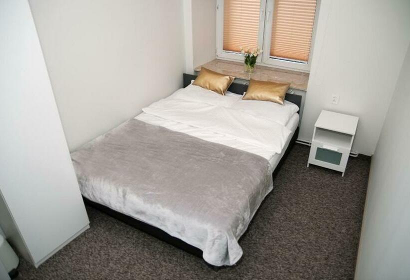 스탠다드 룸, Rodmos Hostel
