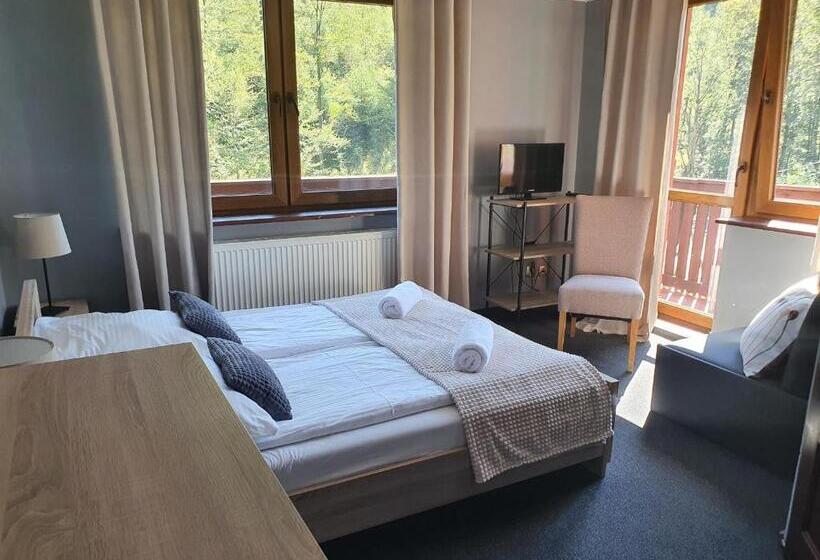 اتاق استاندارد, Willa Kora