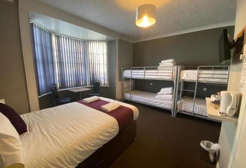 패밀리 룸, Central Wave