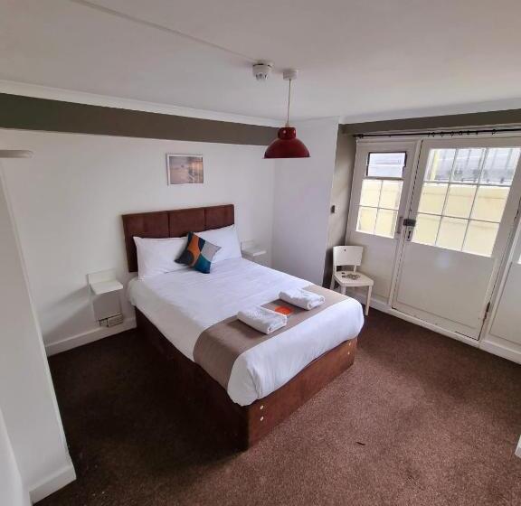 이코노미 룸, Central Wave