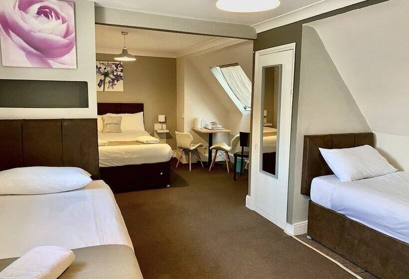 패밀리 룸, Central Wave