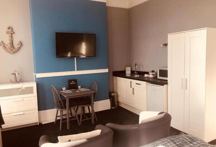 اتاق استاندارد با بالکن, The Blenheim