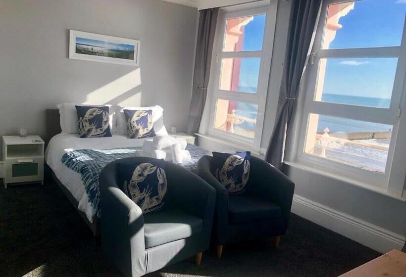 اتاق استاندارد با چشمانداز دریا, The Blenheim