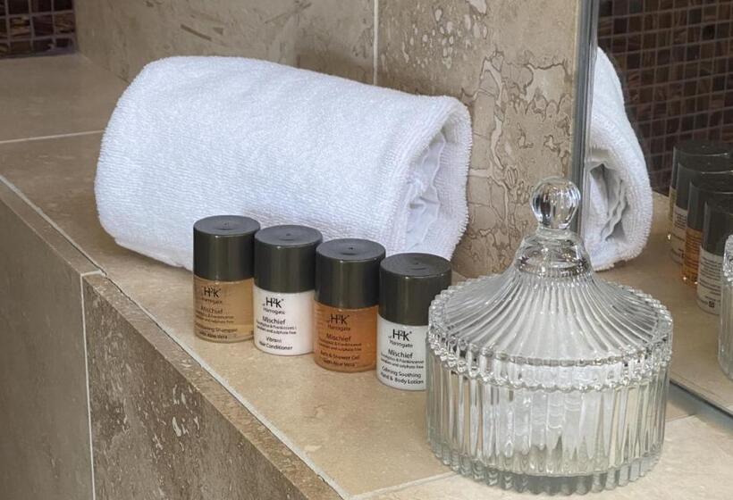 Стандартный Номер Кровать Кинг, The Carpenters Arms