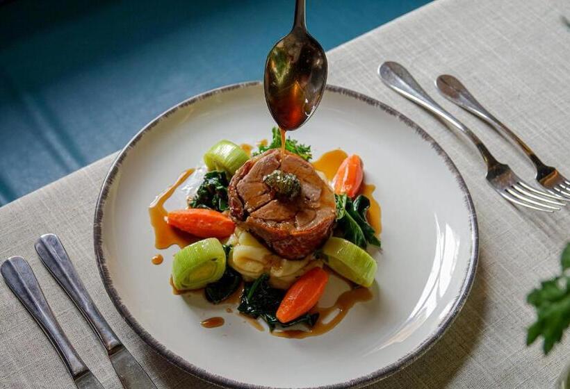 Номер Стандарт, The Carpenters Arms