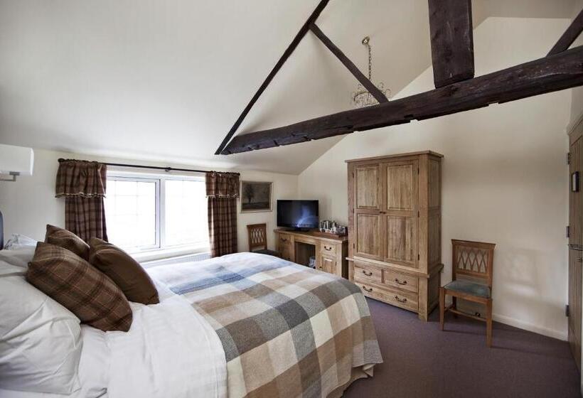 Номер Стандарт, The Carpenters Arms