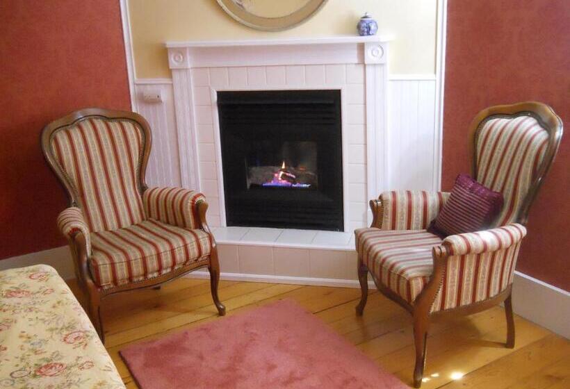 标准间, Victorian By The Sea