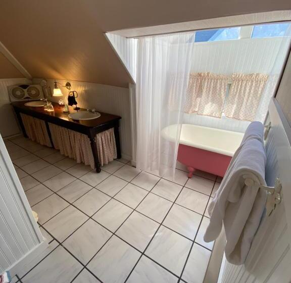 家庭海景房, Victorian By The Sea