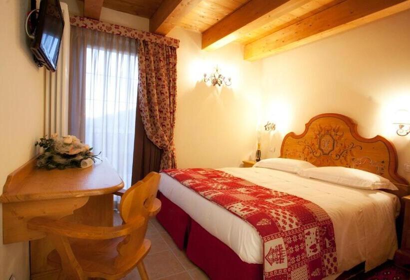 חדר בסיסי מיטה זוגית, Garnì Astoria Hotel & Spa