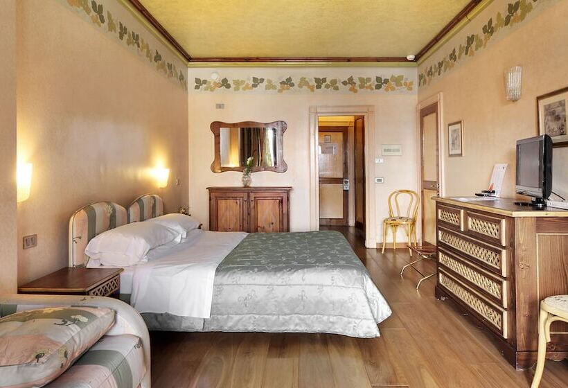 スタンダードルーム, Club Relais Des Alpes