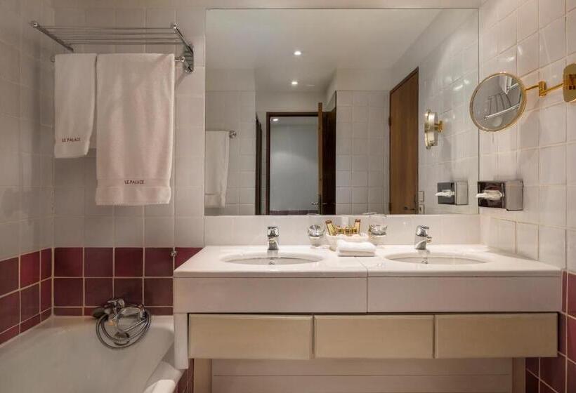 חדר קלאסי, Le Palace Des Neiges