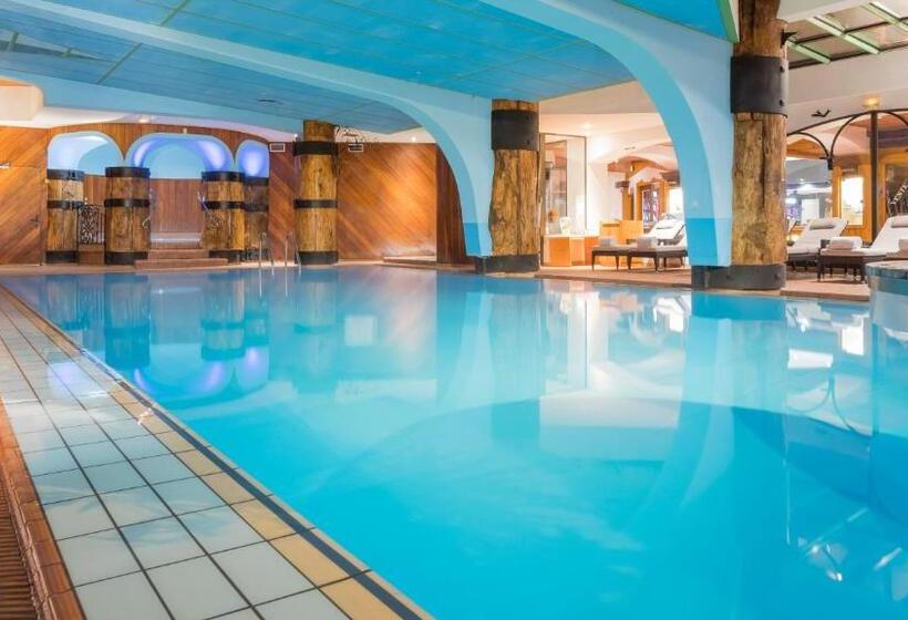 Номер Superior, Le Palace Des Neiges