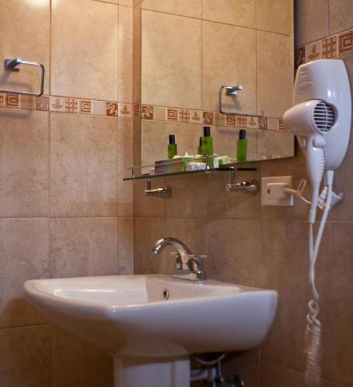 غرفة ديلوكس سرير كينج, Manglar Lodge