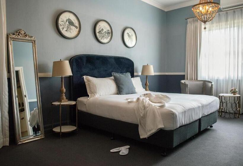 חדר דחוקס עם מיטת קינג, Berida