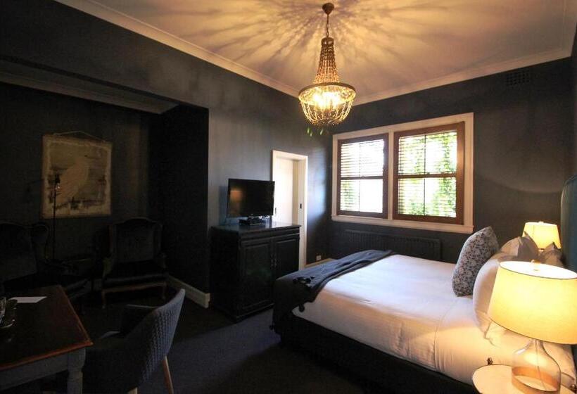 חדר קלאסי מיטת קינג סייז, Berida