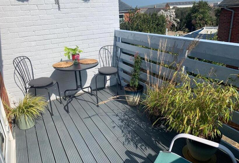 스탠다드 발코니 룸, The Townhouse 101