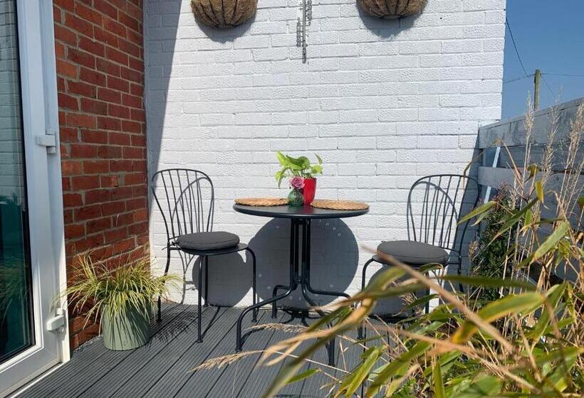 스탠다드 발코니 룸, The Townhouse 101