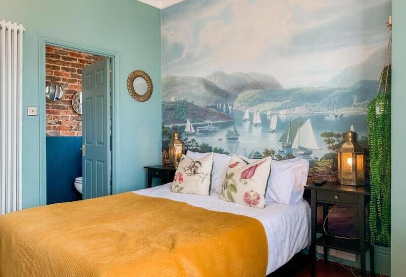 스탠다드 룸 킹사이즈 침대, The Townhouse 101