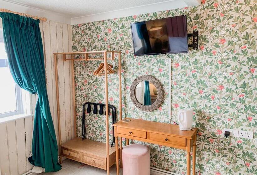 디럭스 룸 킹사이즈 침대, The Townhouse 101