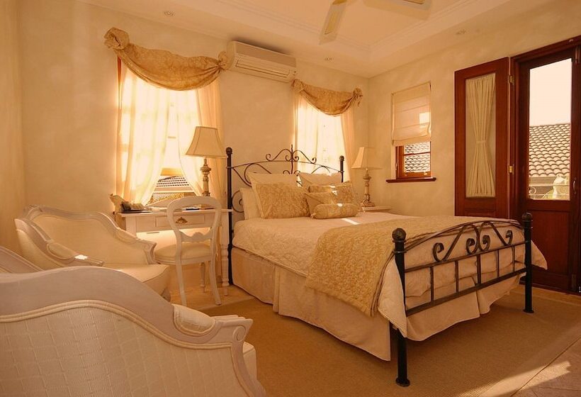 标准间带漩涡浴缸, Victoria S At Wategos