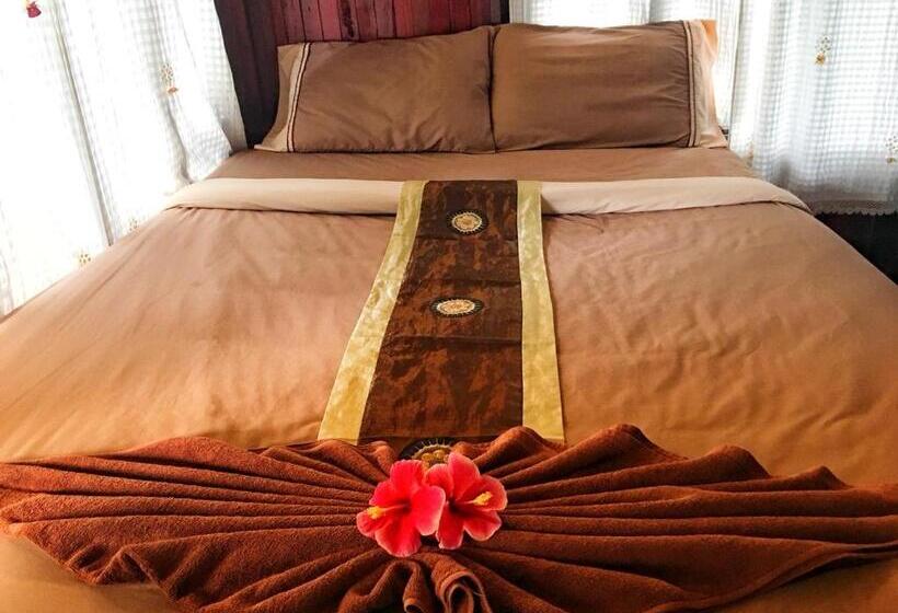 Номер Deluxe, Phi Phi Green Hill Resort