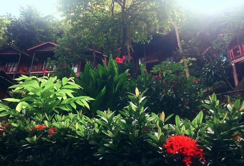 Номер Deluxe, Phi Phi Green Hill Resort