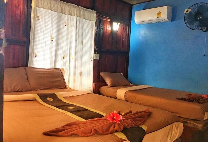 Номер Deluxe, Phi Phi Green Hill Resort