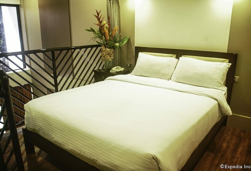 Suíte, Uptown Condotel