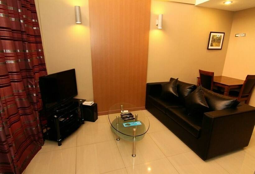 Suíte, Uptown Condotel