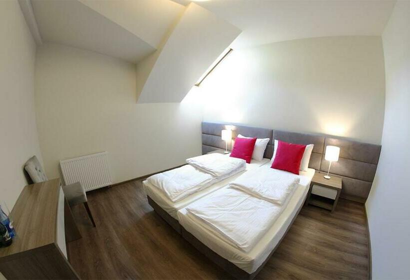 スタンダードルーム, Malinowy Dwór Wieluń