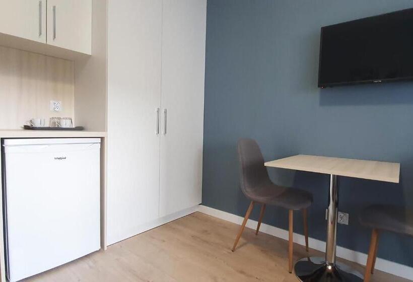 スタンダードルーム, Pokoje Noclegi Brzozowski