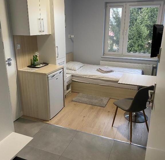 スタンダードシングルルーム, Pokoje Noclegi Brzozowski