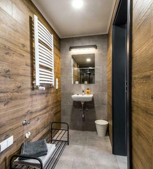 شقة غرفة واحدة, Apartamenty Medyka Park