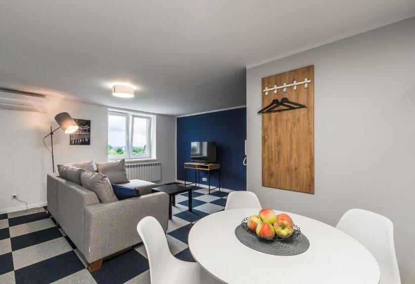 إستوديو قياسى, Apartamenty Medyka Park