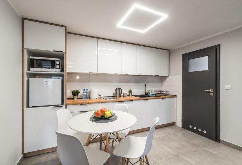 إستوديو قياسى, Apartamenty Medyka Park