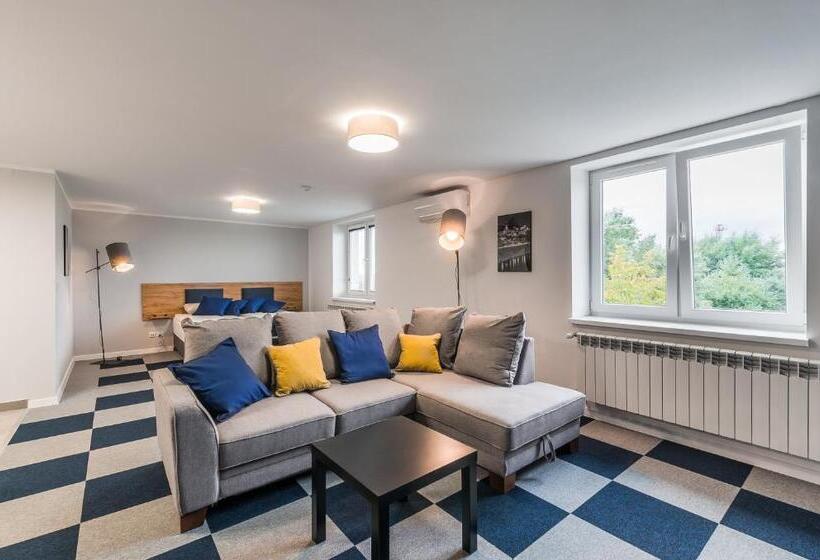 إستوديو قياسى, Apartamenty Medyka Park