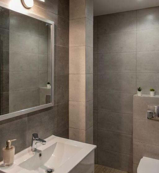 غرفة قياسية ثلاثية, Aparthotel Studio