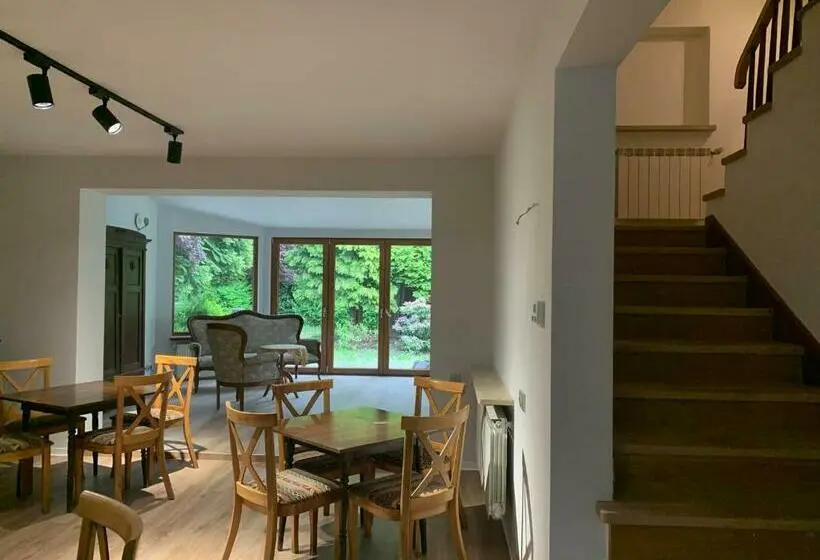 اتاق استاندارد چهار تخته, Aparthotel Studio