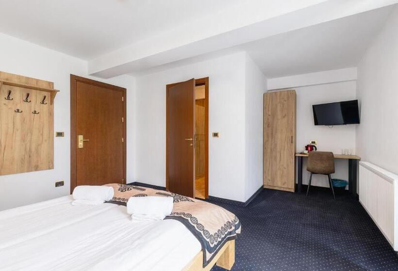 اتاق استاندارد با چشمانداز کوهستان, Dw Szarotka