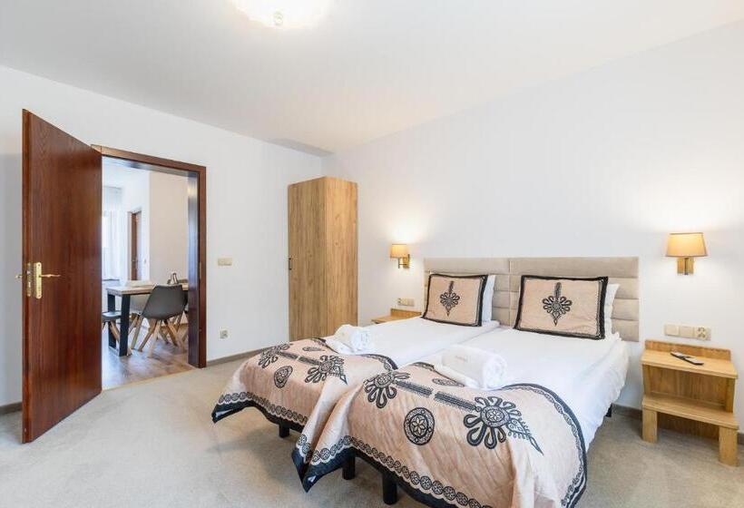 استودیوی استاندارد, Dw Szarotka